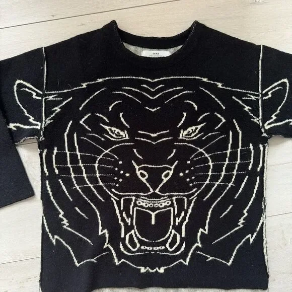 Exposed seam Zara boys black knitwear sweater with tiger design sz 5 - Picture 2 of 8